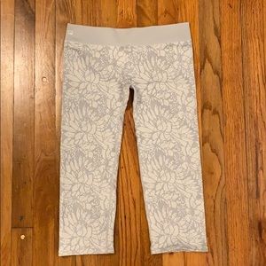 Fabletics work out leggings
